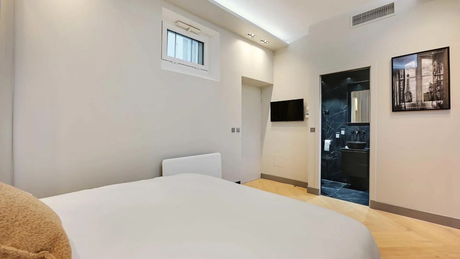 Chic - 1br 4p - Tour Eiffel Invalides Apartment *